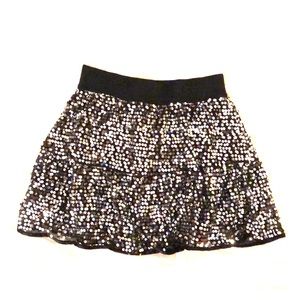 🚨 sold 🚨 Girls Sequined Mini
